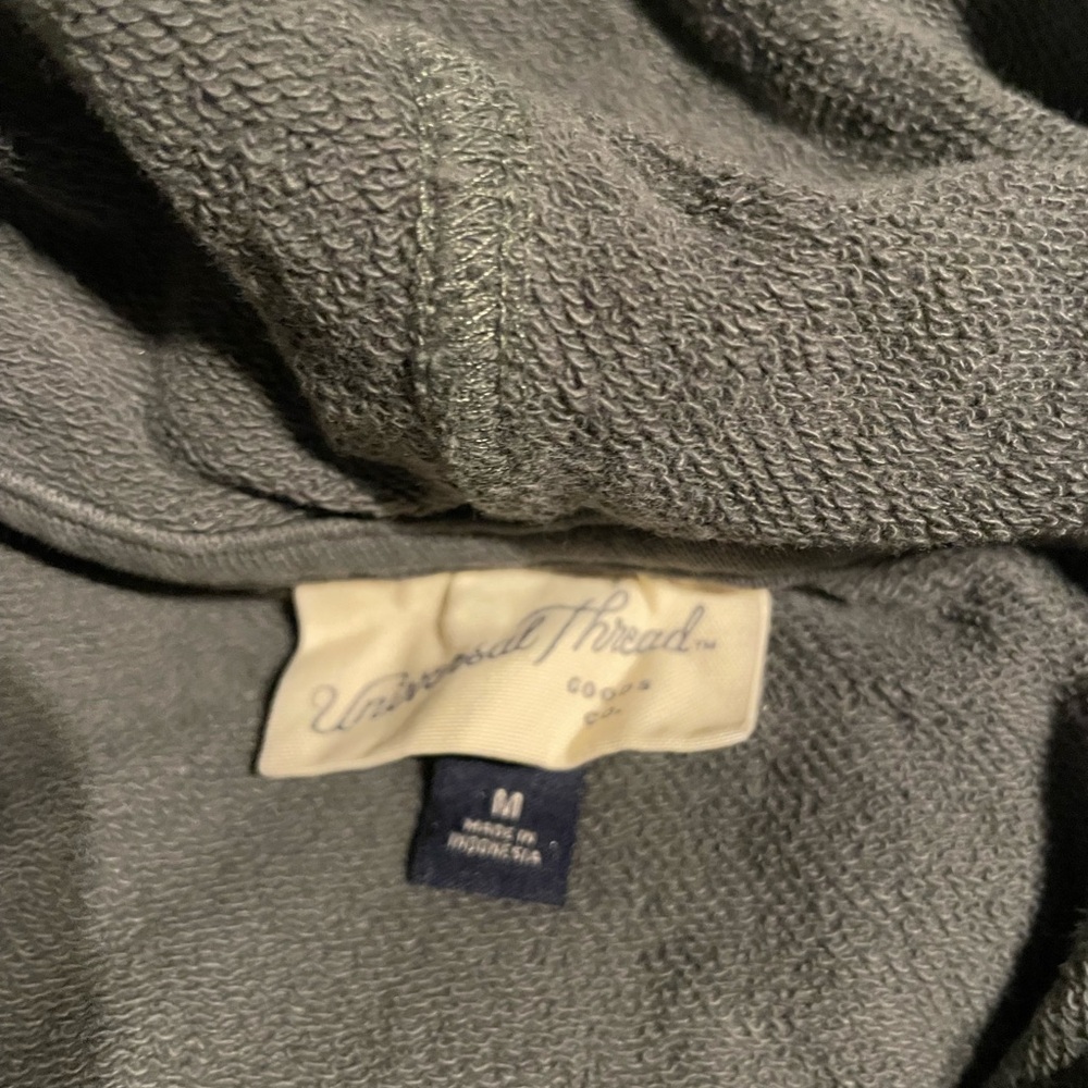 Universal Thread Women’s Olive Hoodie Sweatshirt - Picture 6 of 7